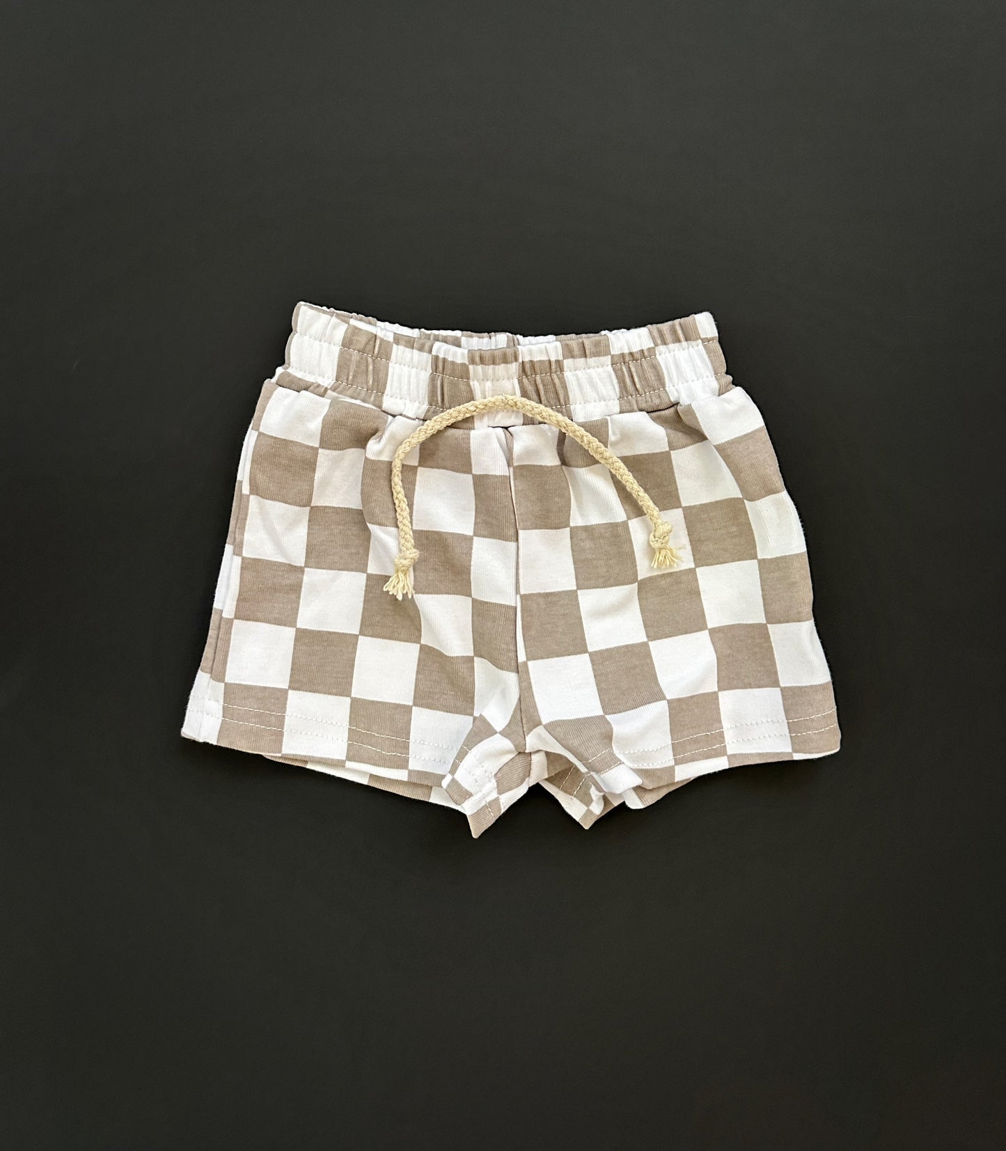 Latte Checkered 2 Piece Smiley Set