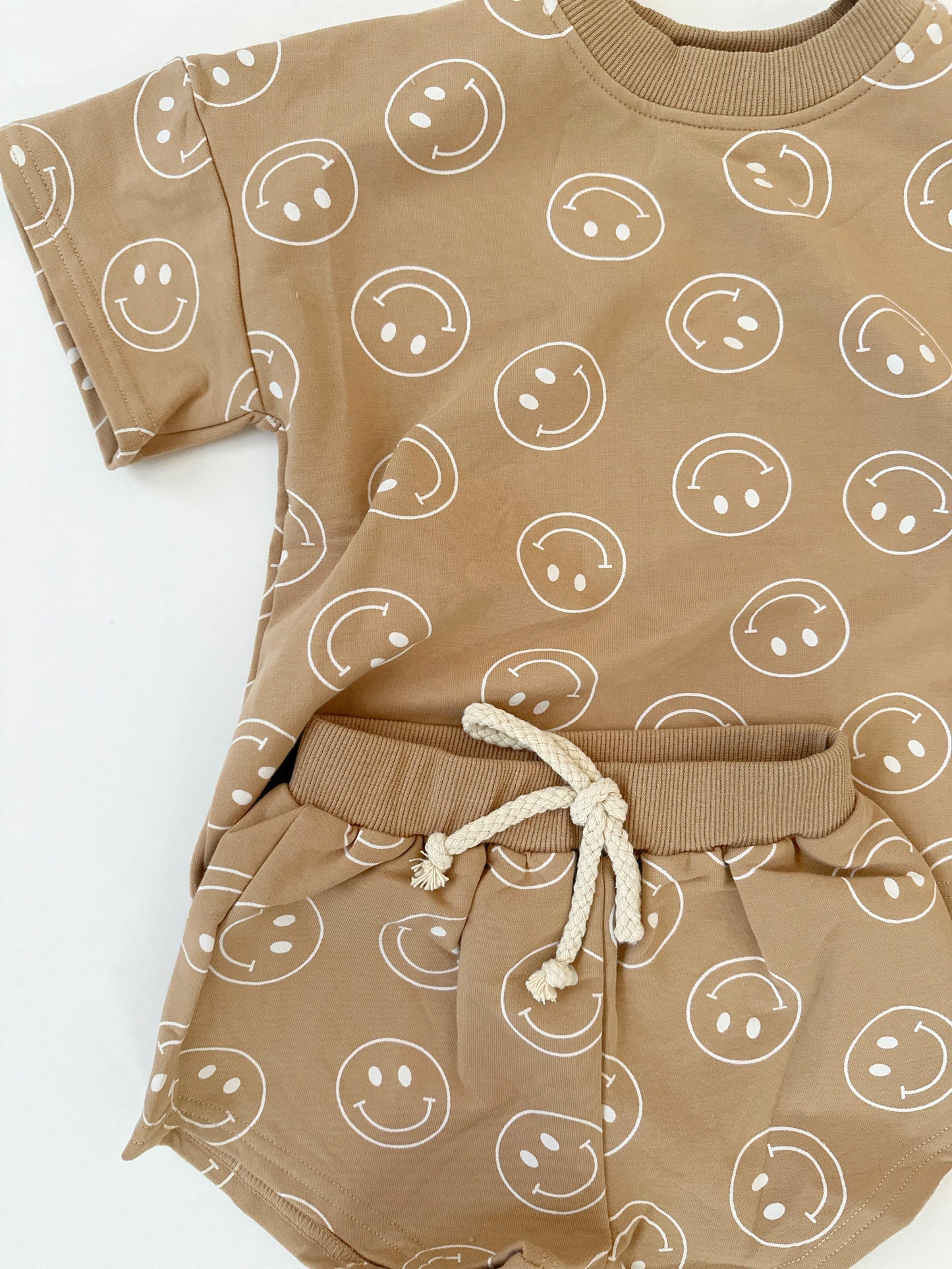 Tan Happy Face Set